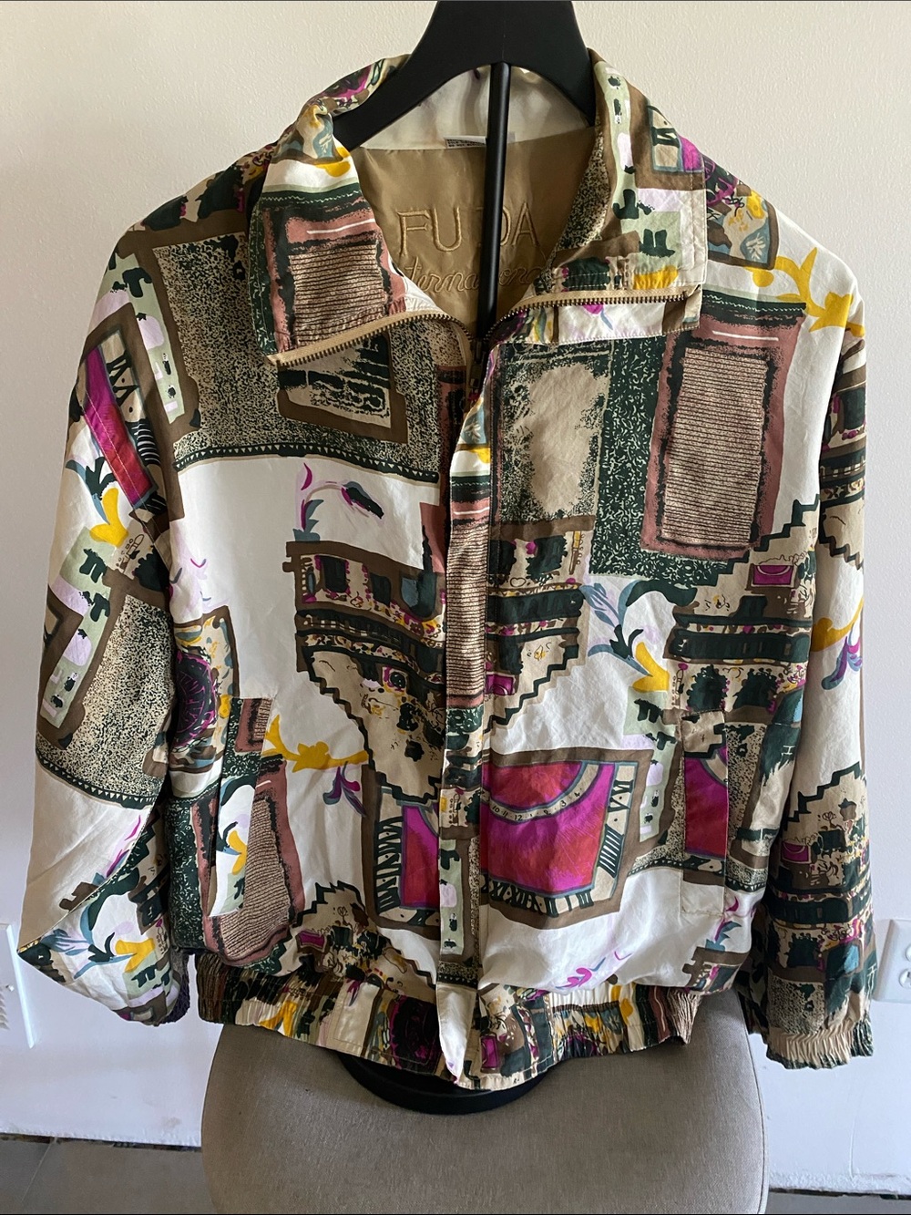 Fuda International Vintage Patterned Zip-Front Women's Silk Jacket - Multicolor